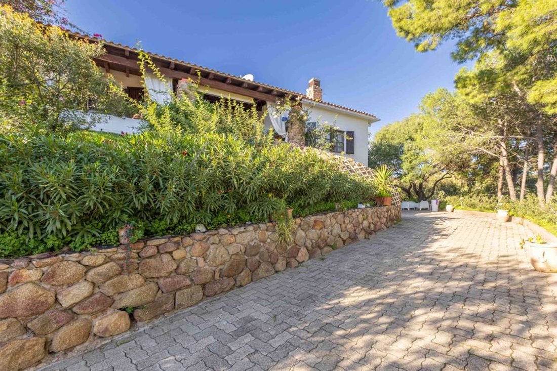 Villa in Domus De Maria, Sardinia, Italy 4 - 16735568