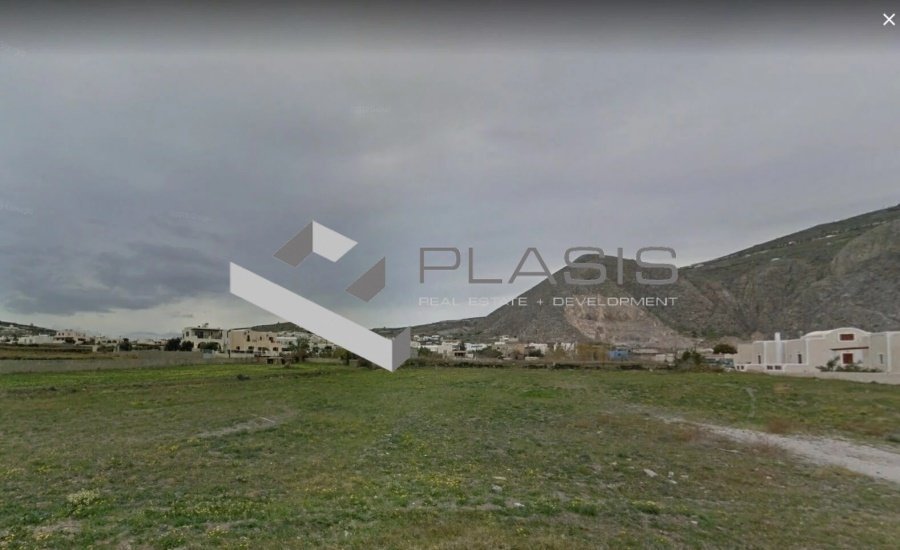 Land in Thira, Aegean, Greece 2 - 15731236