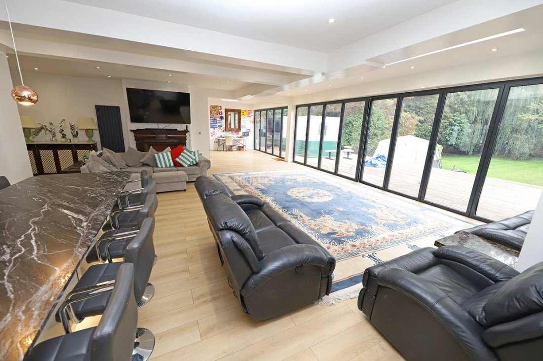 House in Hampstead Garden Suburb, Barnet, England 4 - 16735276