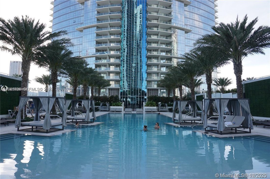 Condo in Miami, Florida, United States 4 - 16736266