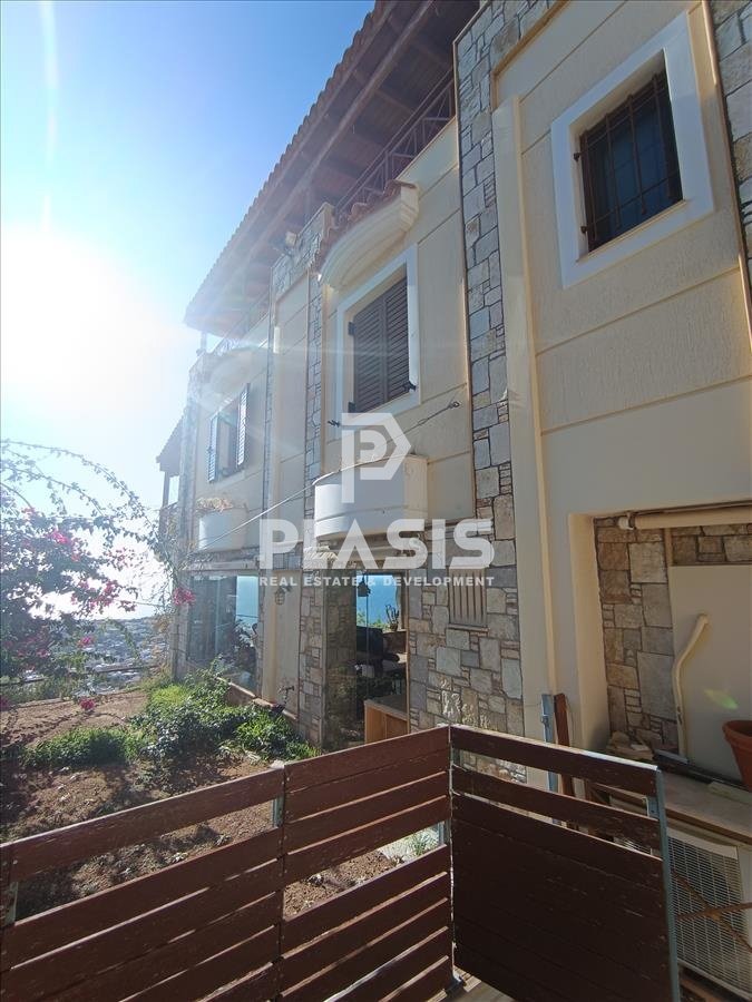 House in Saronida, Attica, Greece 2 - 15731940