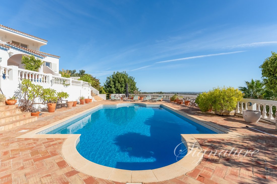 Villa in Santa Barbara de Nexe, Algarve, Portugal 2 - 16736357