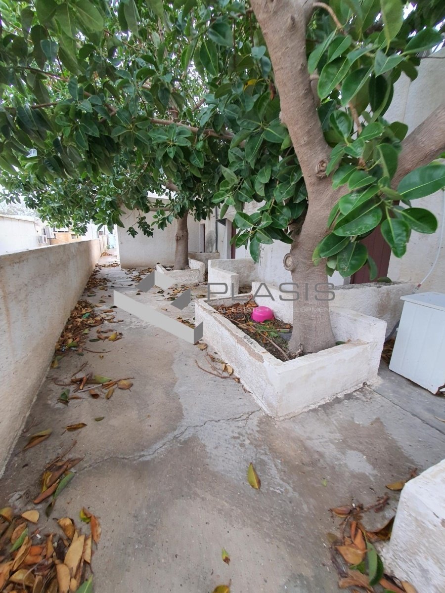 Land in Thira, Aegean, Greece 5 - 15731181