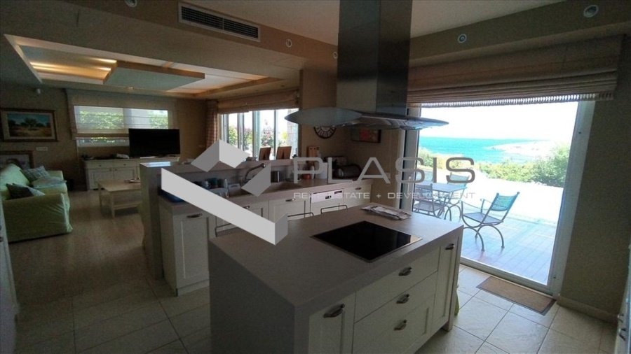 House in Palea Fokea, Attica, Greece 3 - 15431858