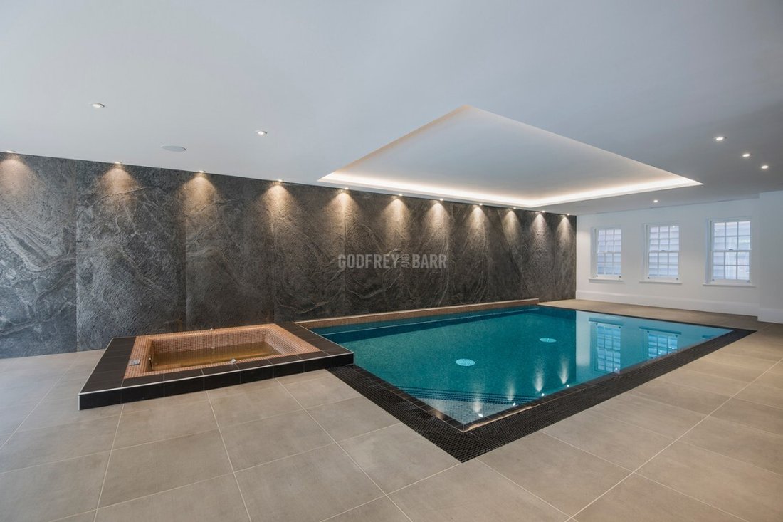 House in Ferney Hill, Enfield, England 2 - 16735151