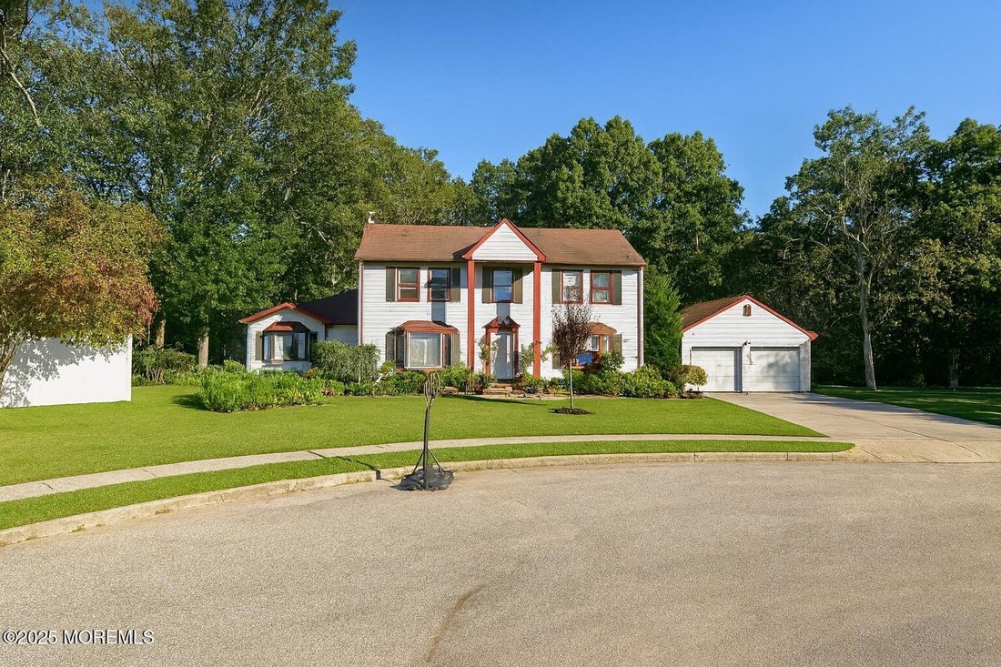 House in Lakewood Township, New Jersey, United States 2 - 16735611