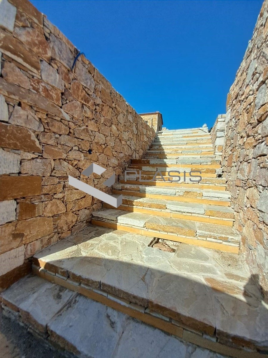 House in Syros, Aegean, Greece 4 - 15729597