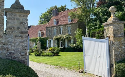 House in Baincthun, Hauts-de-France, France 1
