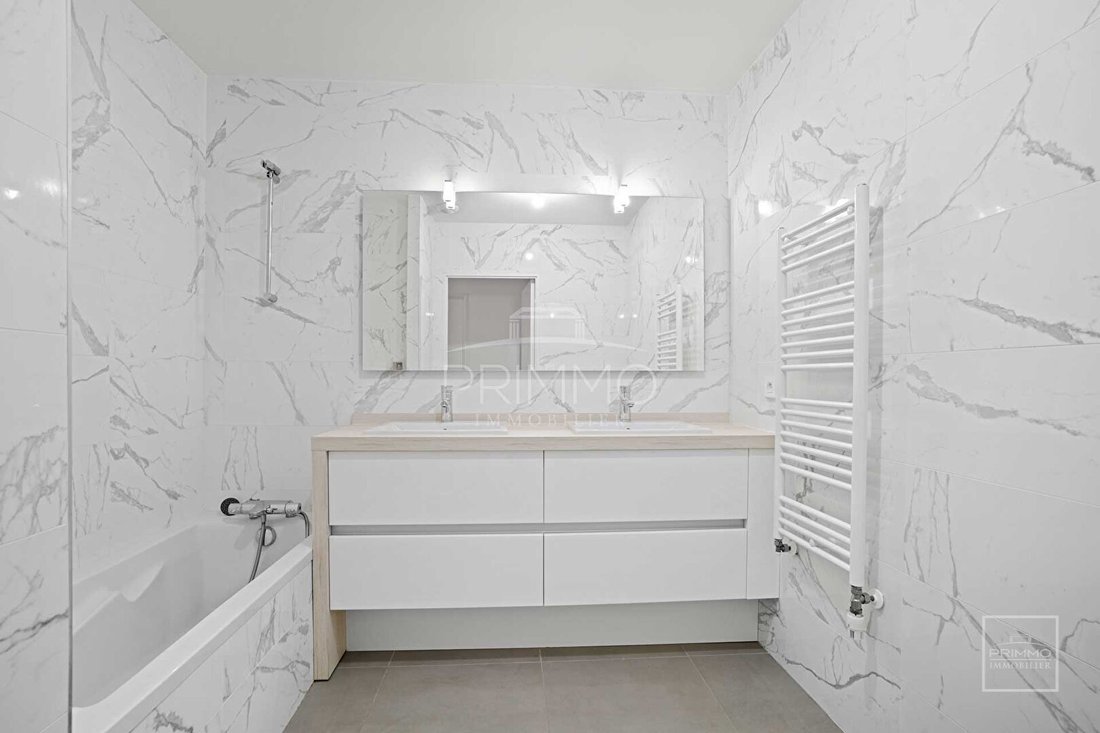 Apartment in Saint-Cyr-au-Mont-d'Or, Auvergne-Rhône-Alpes, France 5 - 16735385