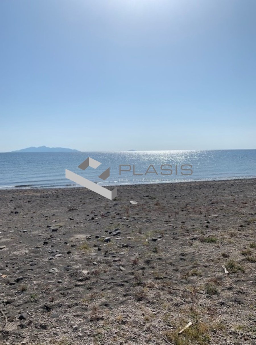 Land in Thira, Aegean, Greece 1 - 15731275