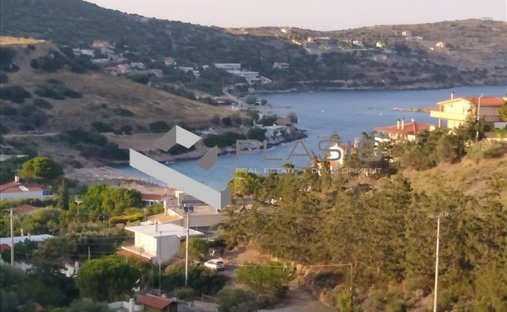 Land in Keratea, Attika, Griechenland 1