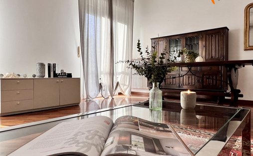 Apartment in Center, Verona, Veneto 1