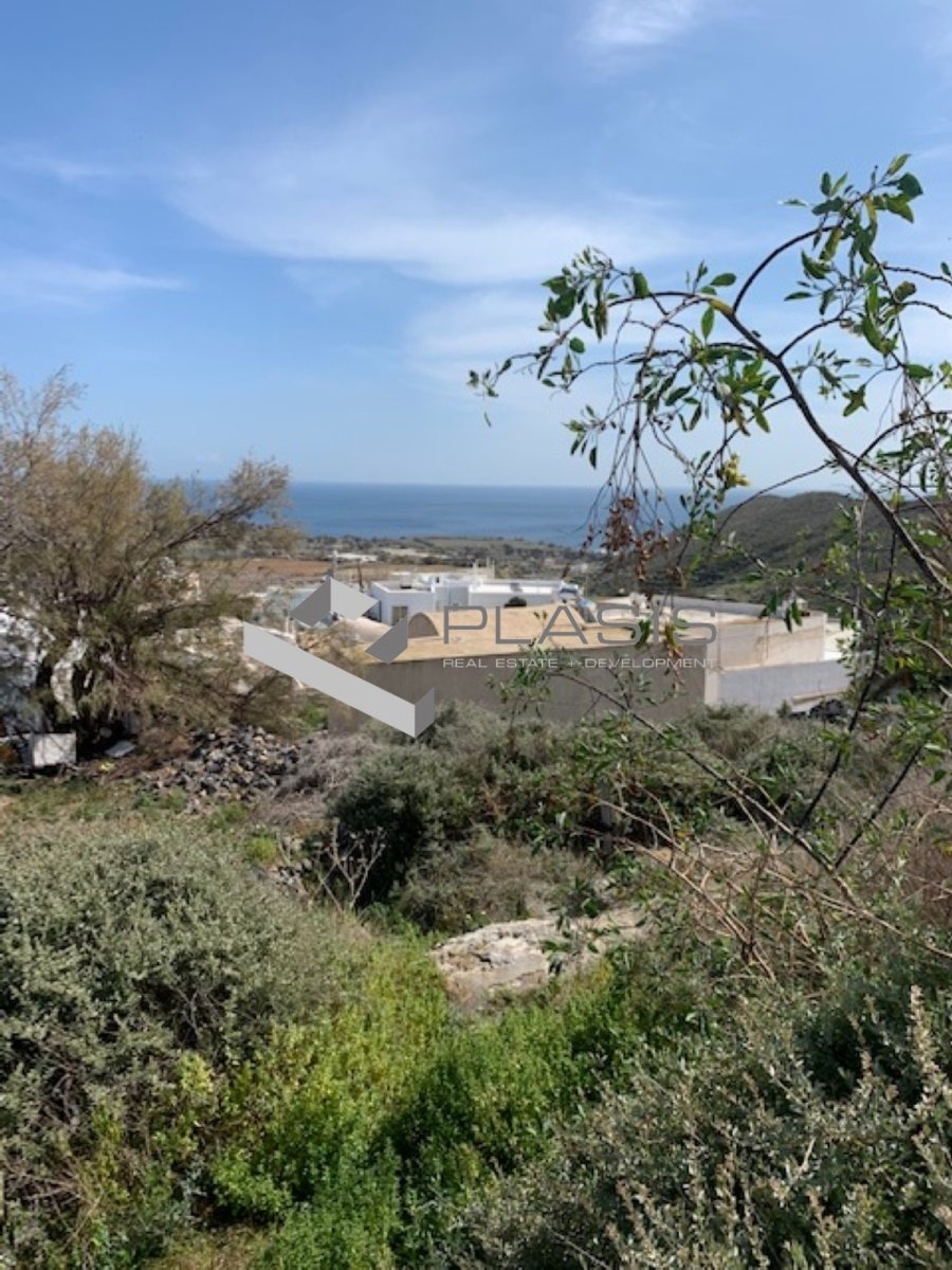 Land in Thira, Aegean, Greece 4 - 15731024
