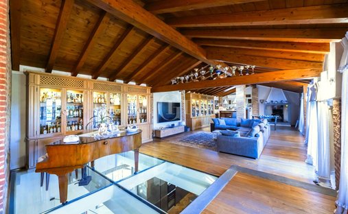 Villa a Cazzago San Martino, Lombardia, Italia 1