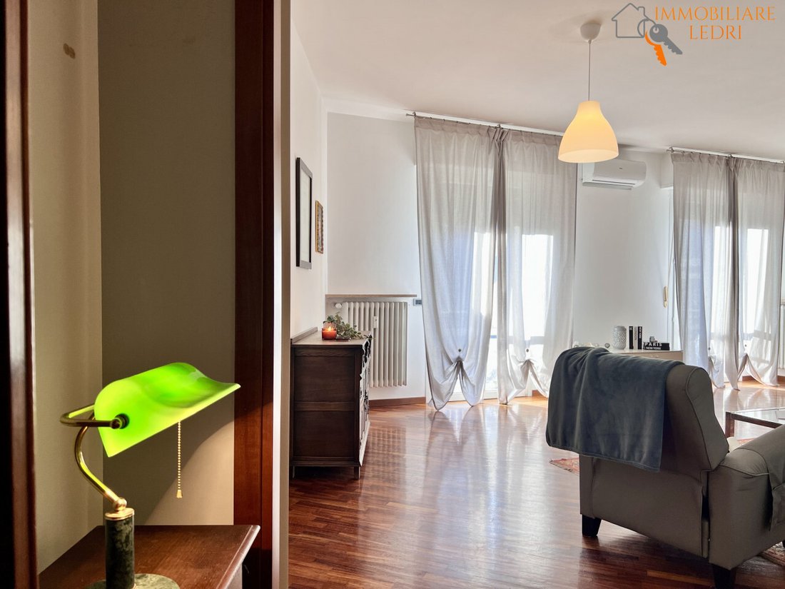 Apartment in Center, Verona, Veneto 3 - 16736838