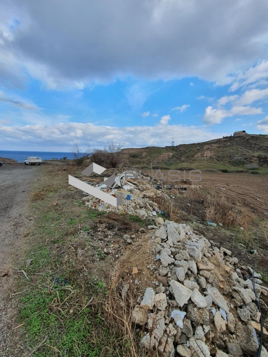 Land in Thira, Aegean, Greece 5 - 15731254