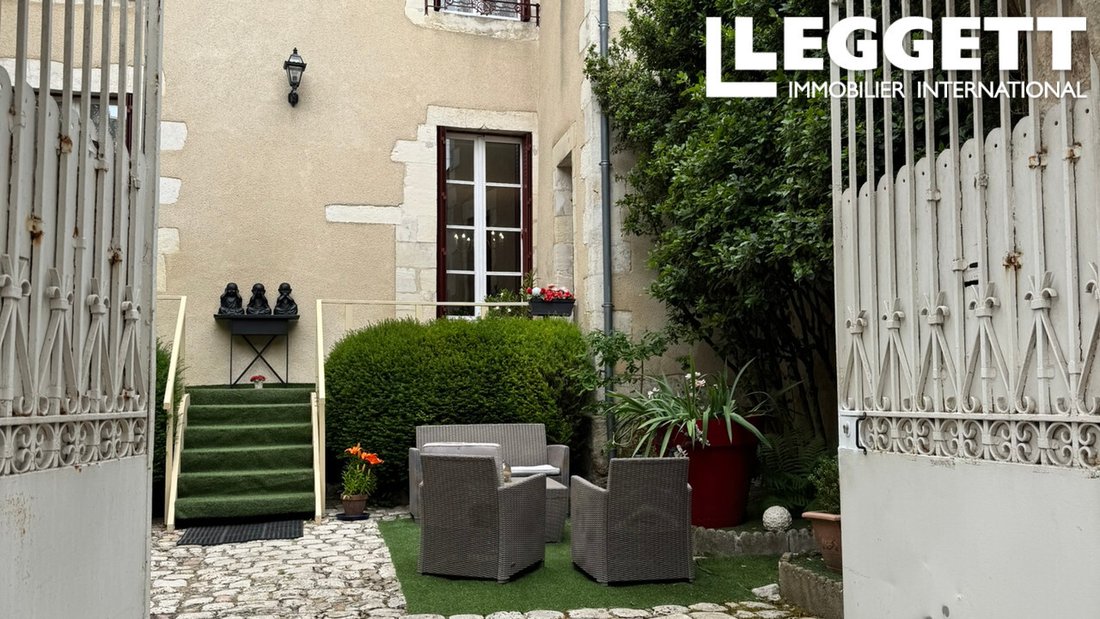 House in Centre Ville, Issoudun, France 2 - 16735958