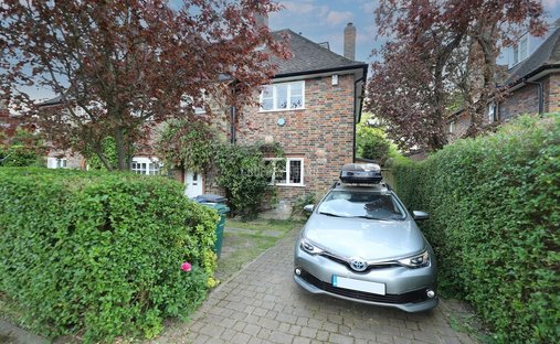 House in Hampstead Garden Suburb, Barnet, England 1