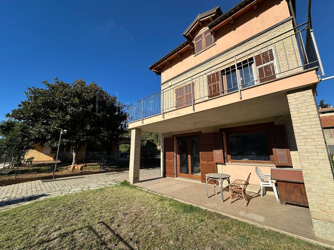 Villa in Villanova d'Albenga, Liguria, Italy 4 - 16736510