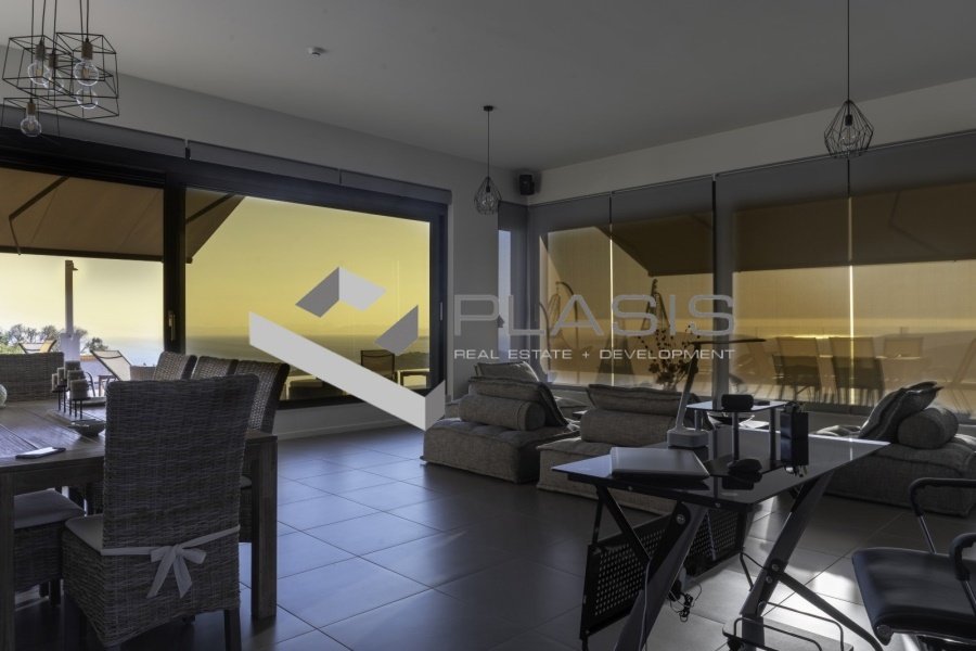 Villa in Kalyvia Thorikou, Attica, Greece 5 - 15431632