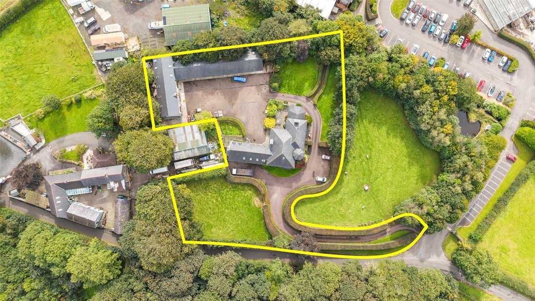 House in Ballyclare, Antrim and Newtownabbey District, Northern Ireland 2 - 16734053