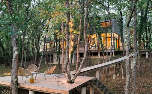 The Aristocratic Chateau Of Beechwood