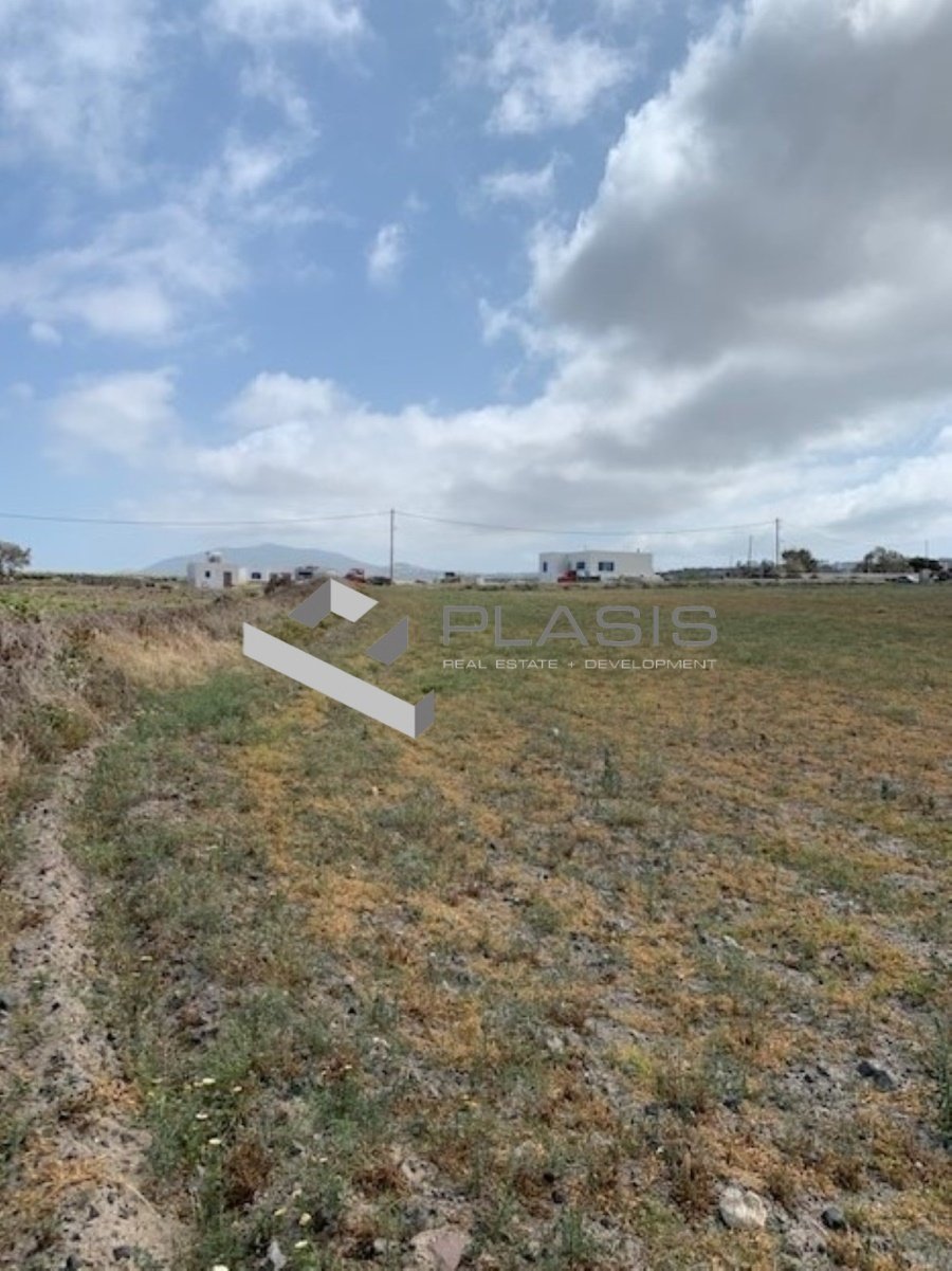 Land in Thira, Aegean, Greece 2 - 15731200