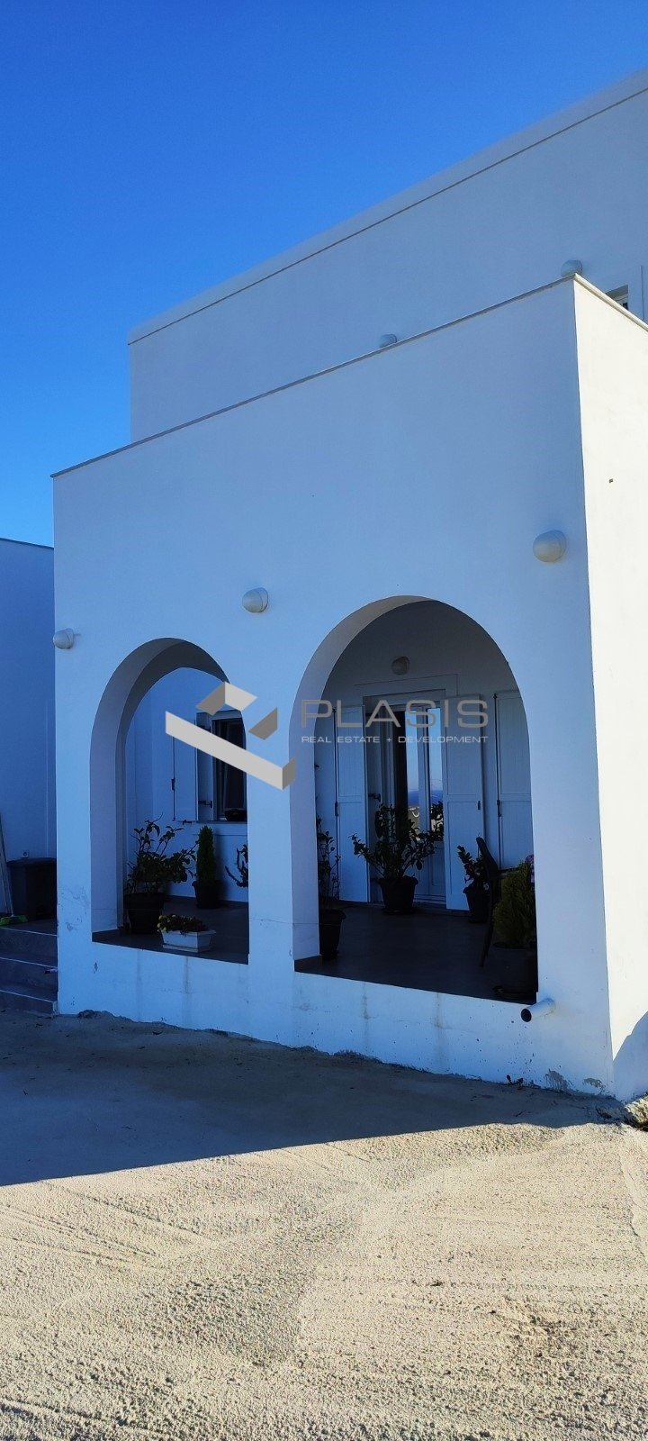 House in Thira, Aegean, Greece 1 - 15187531