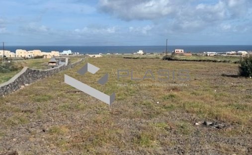 Land in Community of Ia, Ia, Greece 1