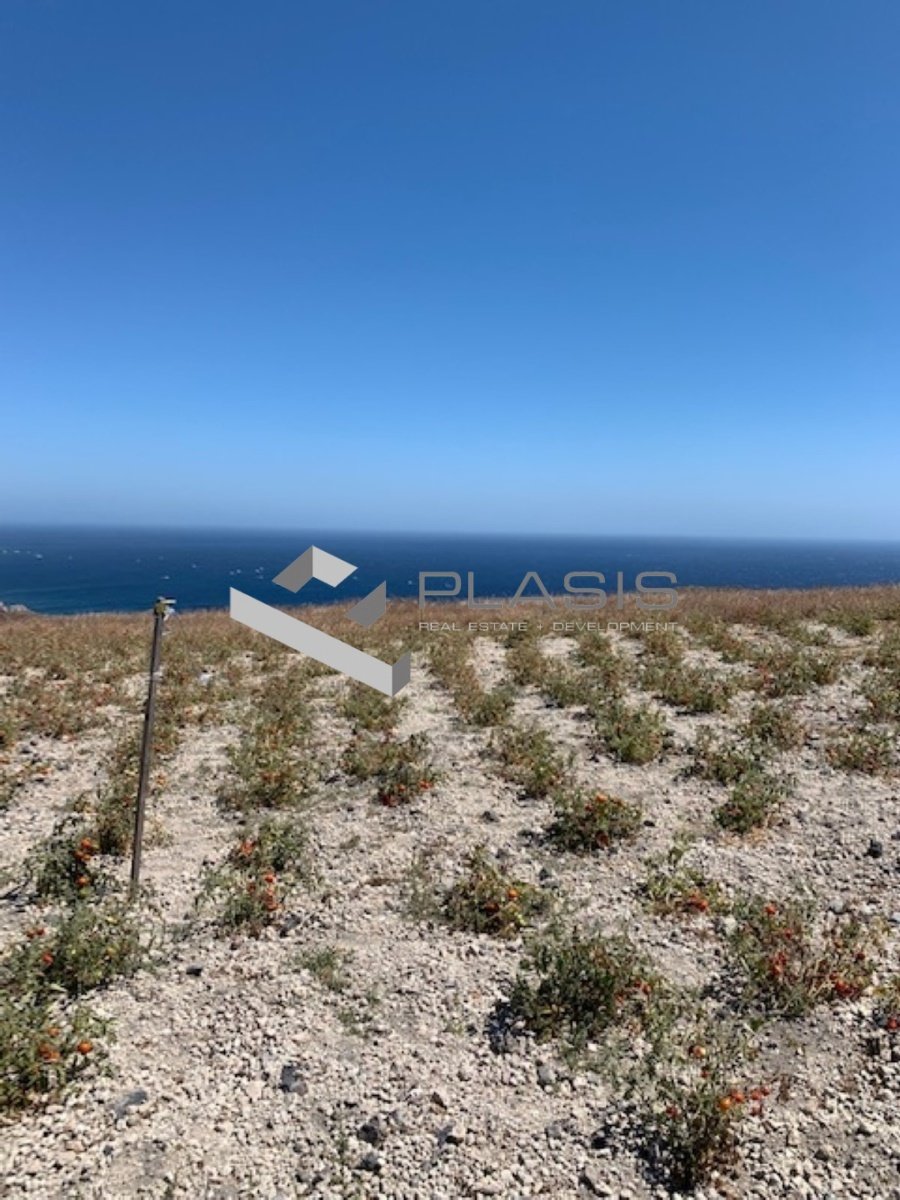 Land in Thira, Aegean, Greece 4 - 15731283