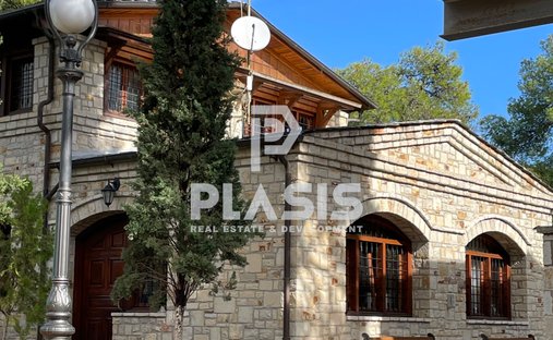 Villa in Kropia, Attica, Greece 1