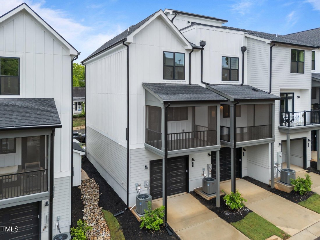 Townhouse in Raleigh, North Carolina, United States 3 - 16732697