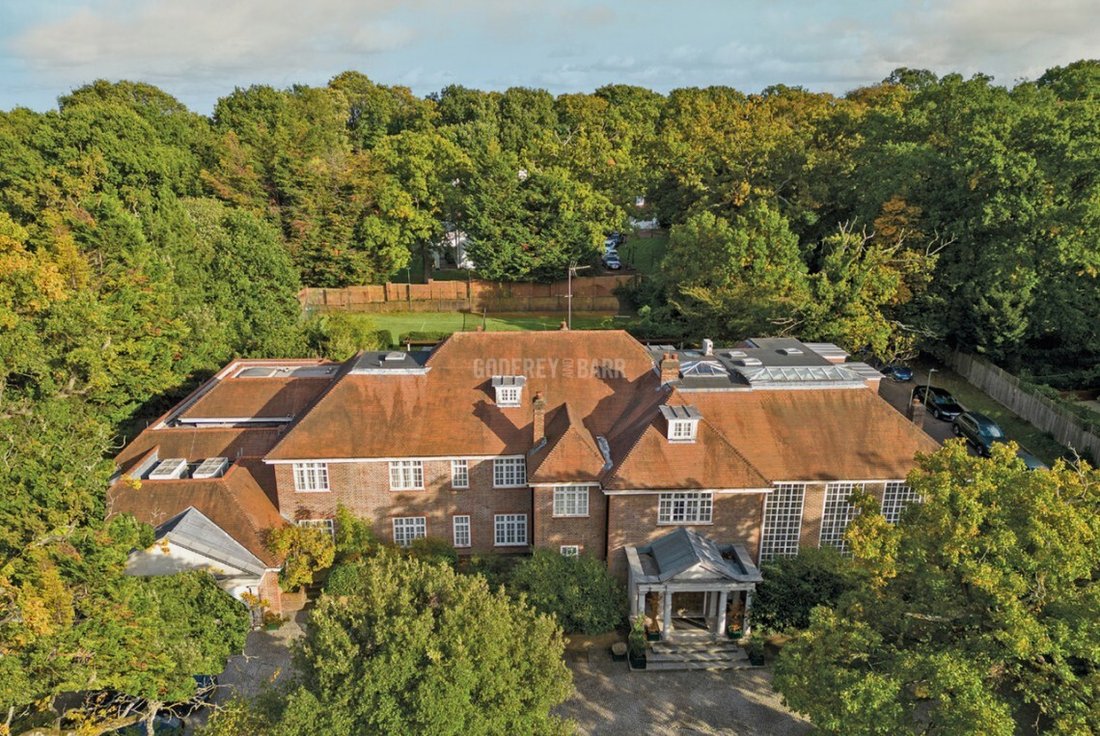 House in Hampstead Garden Suburb, Barnet, England 1 - 16734840