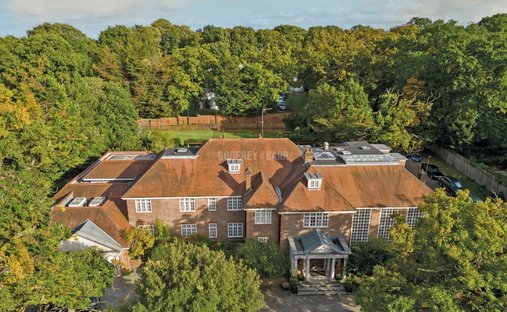 House in Hampstead Garden Suburb, Barnet, England 1