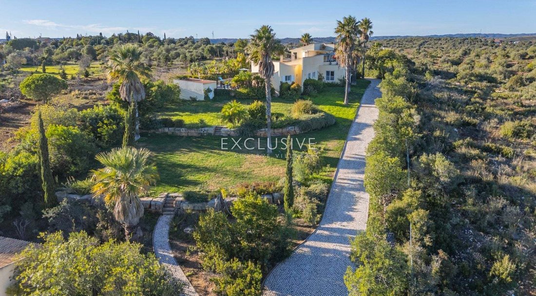 Villa in Bensafrim e Barao de Sao Joao, Algarve, Portugal 3 - 16730795