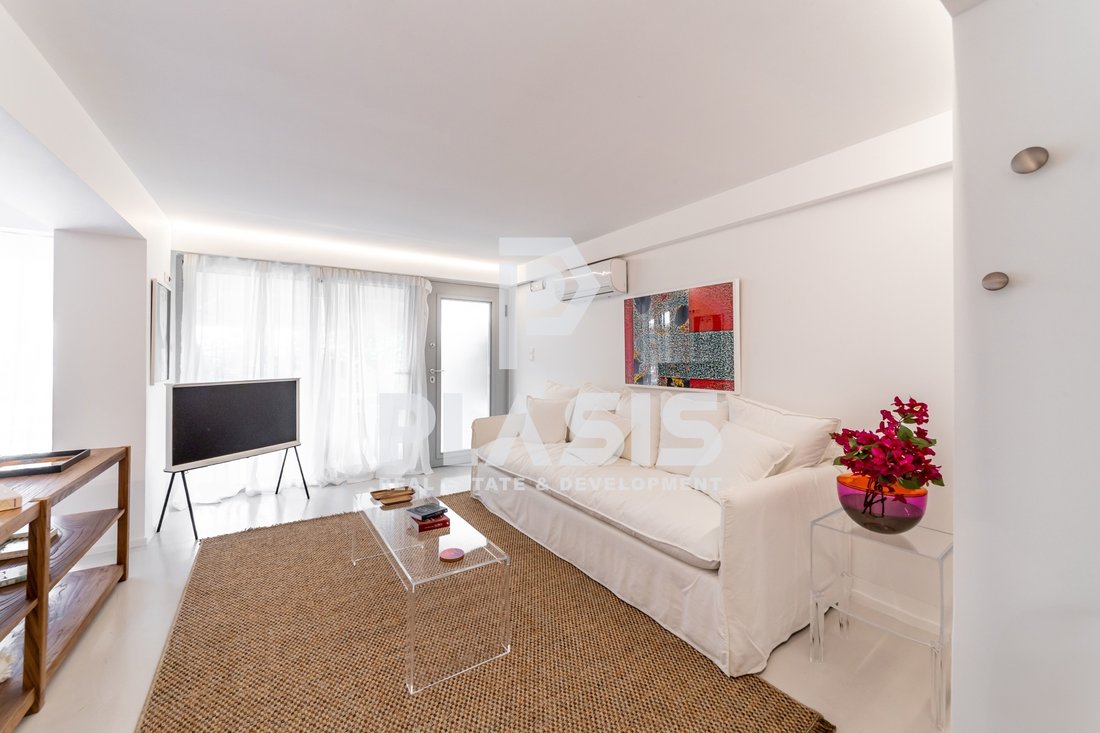 Apartment in Vouliagmeni, Attica, Greece 4 - 15692562