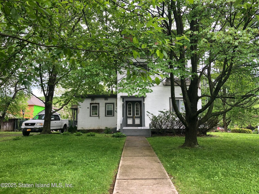 House in New York, New York, United States 2 - 16730519
