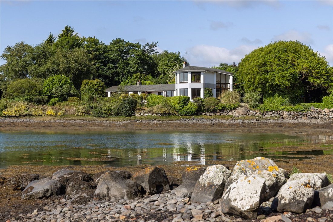 House in Newtownards, Northern Ireland 1 - 16734060