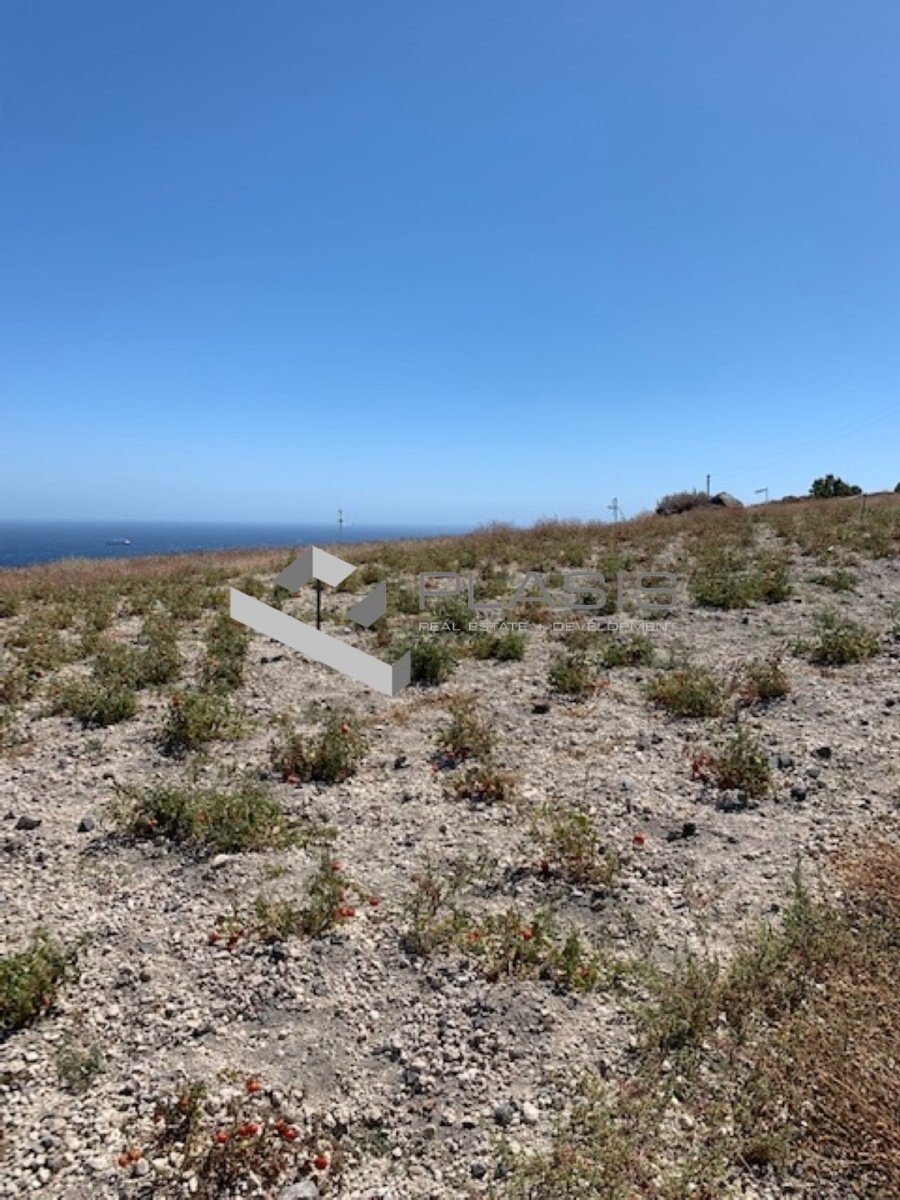 Land in Thira, Aegean, Greece 5 - 15731283