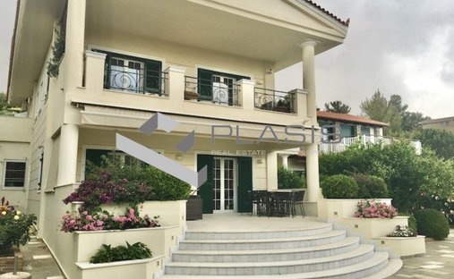 House in Pallini, Attica, Greece 1