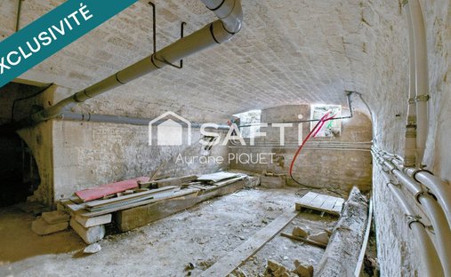 Castle for Sale in Niort, Nouvelle-Aquitaine, France