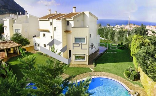 House in Lavreotiki, Attica, Greece 1