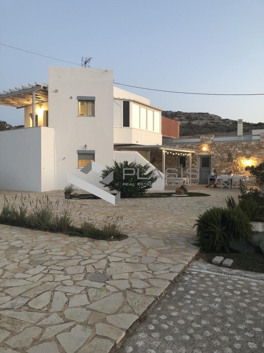 House in Syros, Aegean, Greece 2 - 15729603