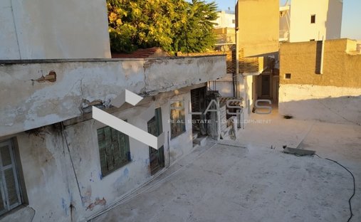 Land in 5th District of Piraeus, Piraeus, Greece 1