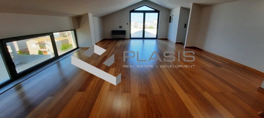 House in Glyfada, Attica, Greece 1 - 15431850