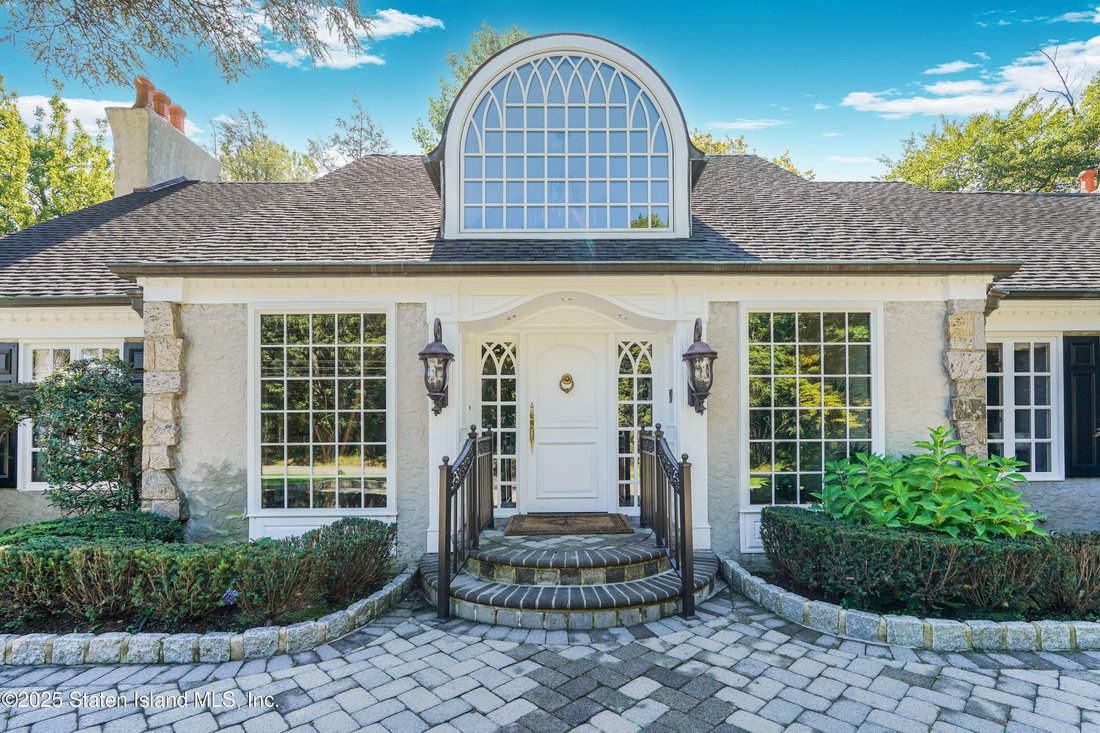 House in New York, New York, United States 2 - 16730662