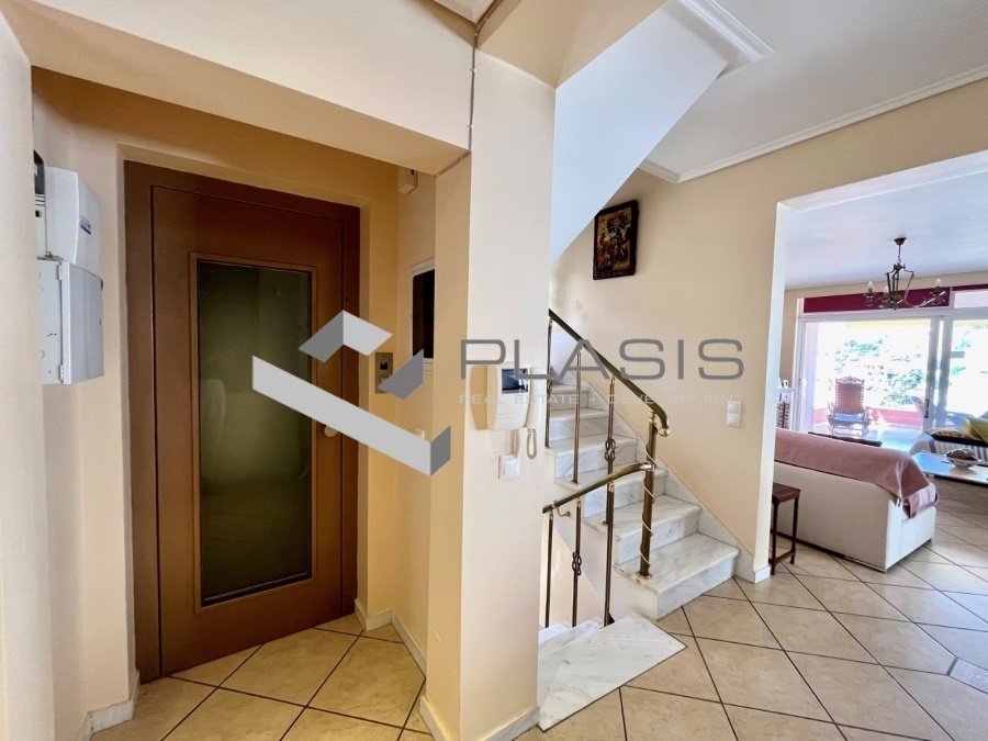 House in Voula, Attica, Greece 3 - 15072018