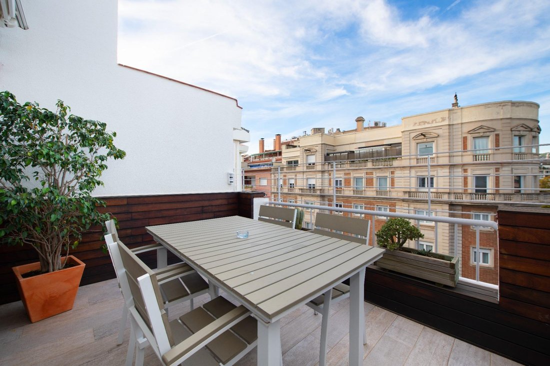 Apartment in Sarrià-Sant Gervasi, Barcelona, Spain 2 - 16734232