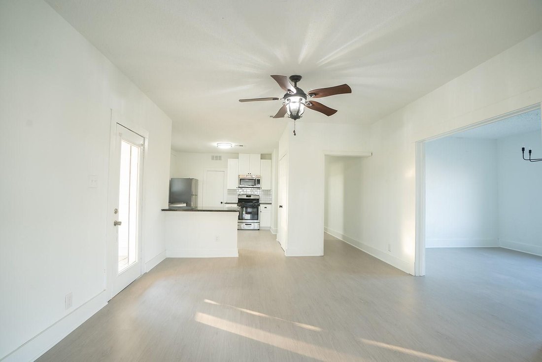 Guy, Texas, United States 5 - 16507953