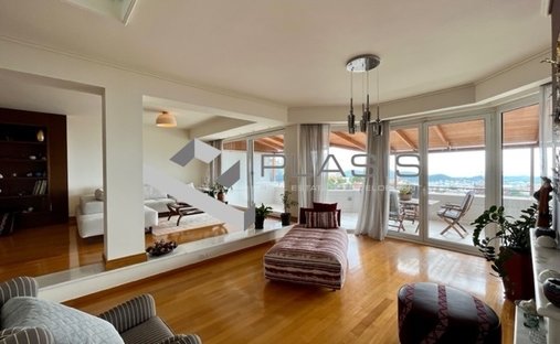 House in Voula, Attica, Greece 1